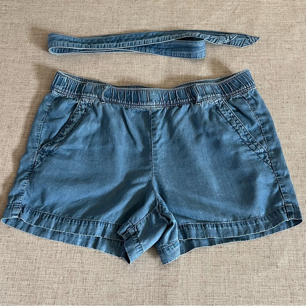 Loft Chambray Blue Shorts L Elastic Waist Matching Belt Pockets Tencel Lyocel
